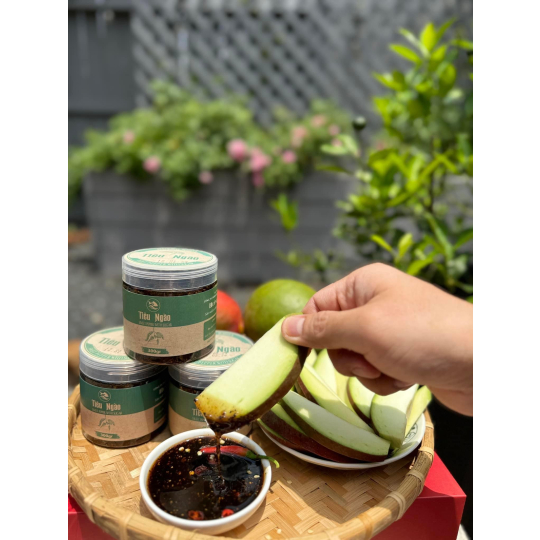 Tiêu ngào nước mắm đường - Đặc sản Phú Quốc